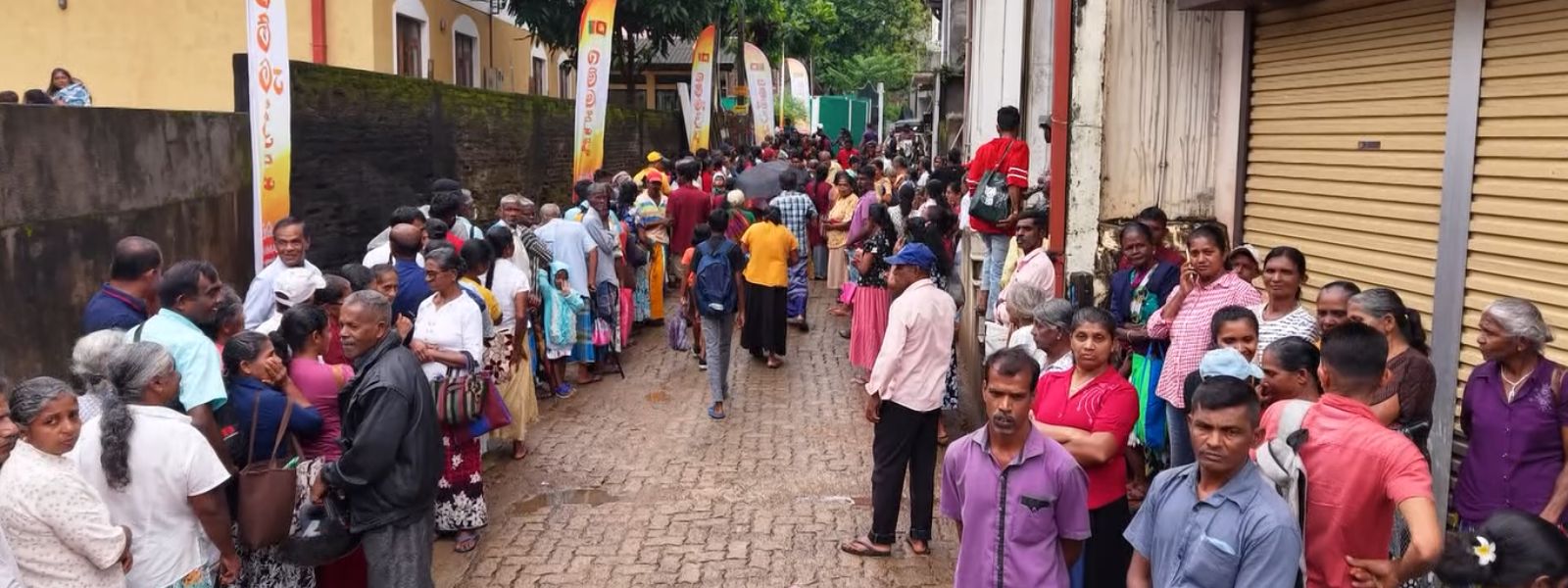 Thousands Join ‘Care & Dare in Central Province